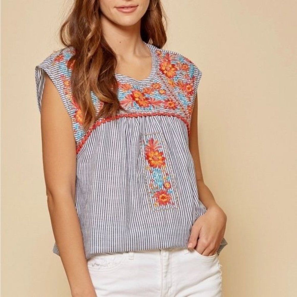 SAVANNA JANE Embroidered Striped Floral Top Small